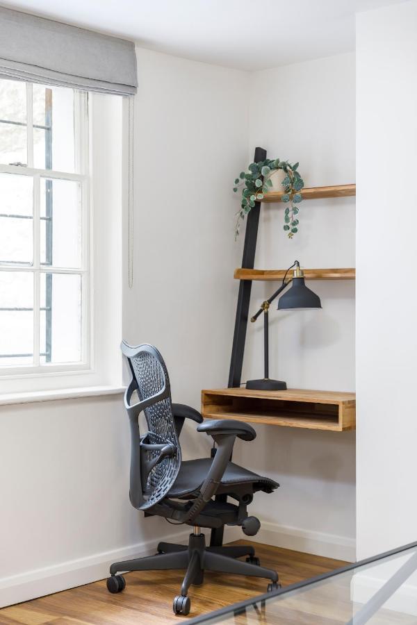 Finch Lodge, A Boutique Private Retreat Brighton Eksteriør bilde
